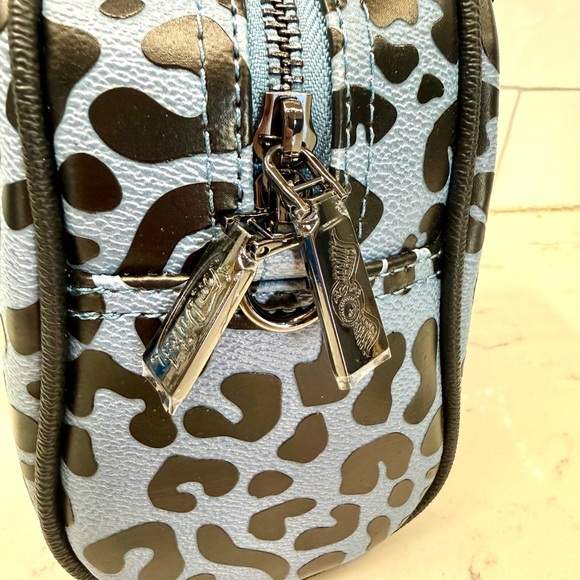 Von Dutch Blue and Black Leopard Print Bag - Picture 6 of 8